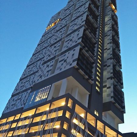 Sky88 Super High Class Condo@10M Spore Johor Bahru Exteriér fotografie