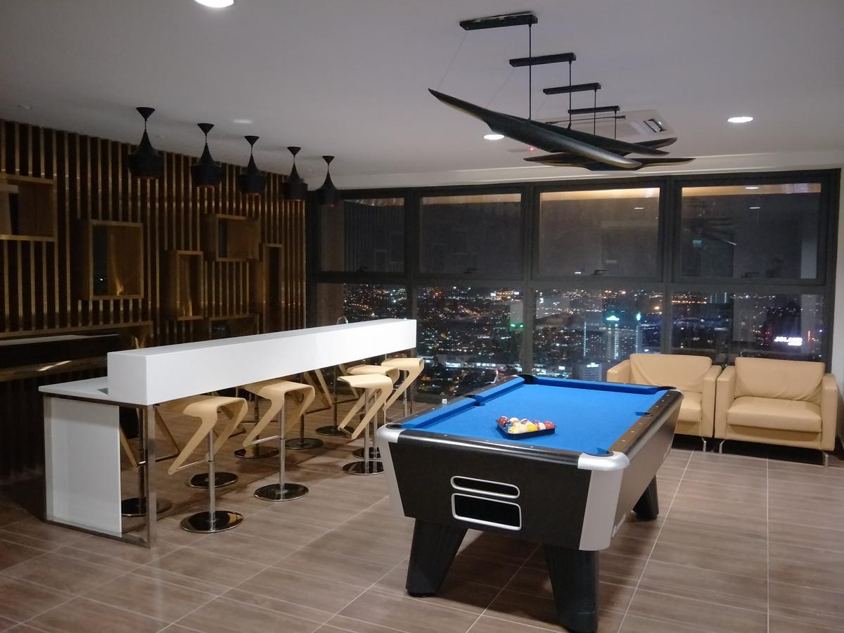 Sky88 Super High Class Condo@10M Spore Johor Bahru Exteriér fotografie