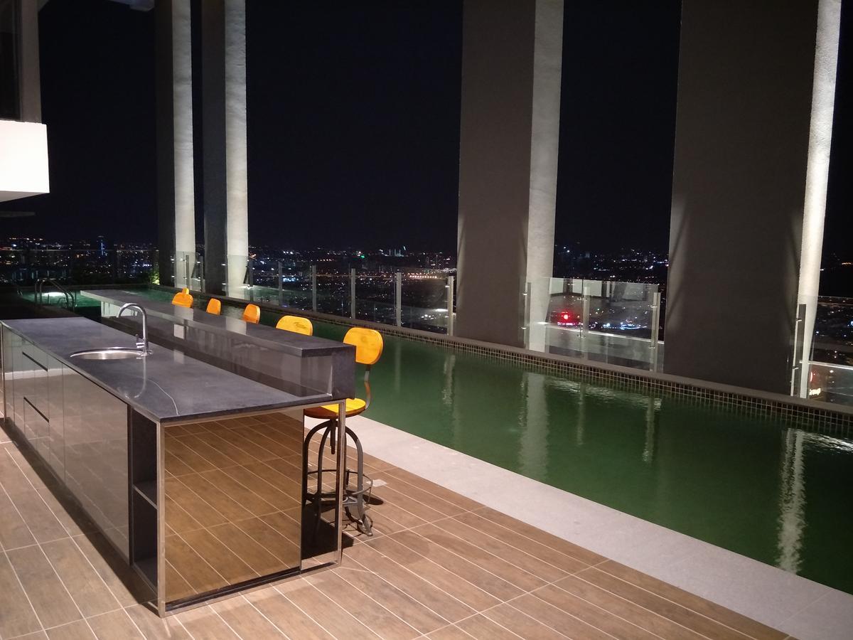 Sky88 Super High Class Condo@10M Spore Johor Bahru Exteriér fotografie